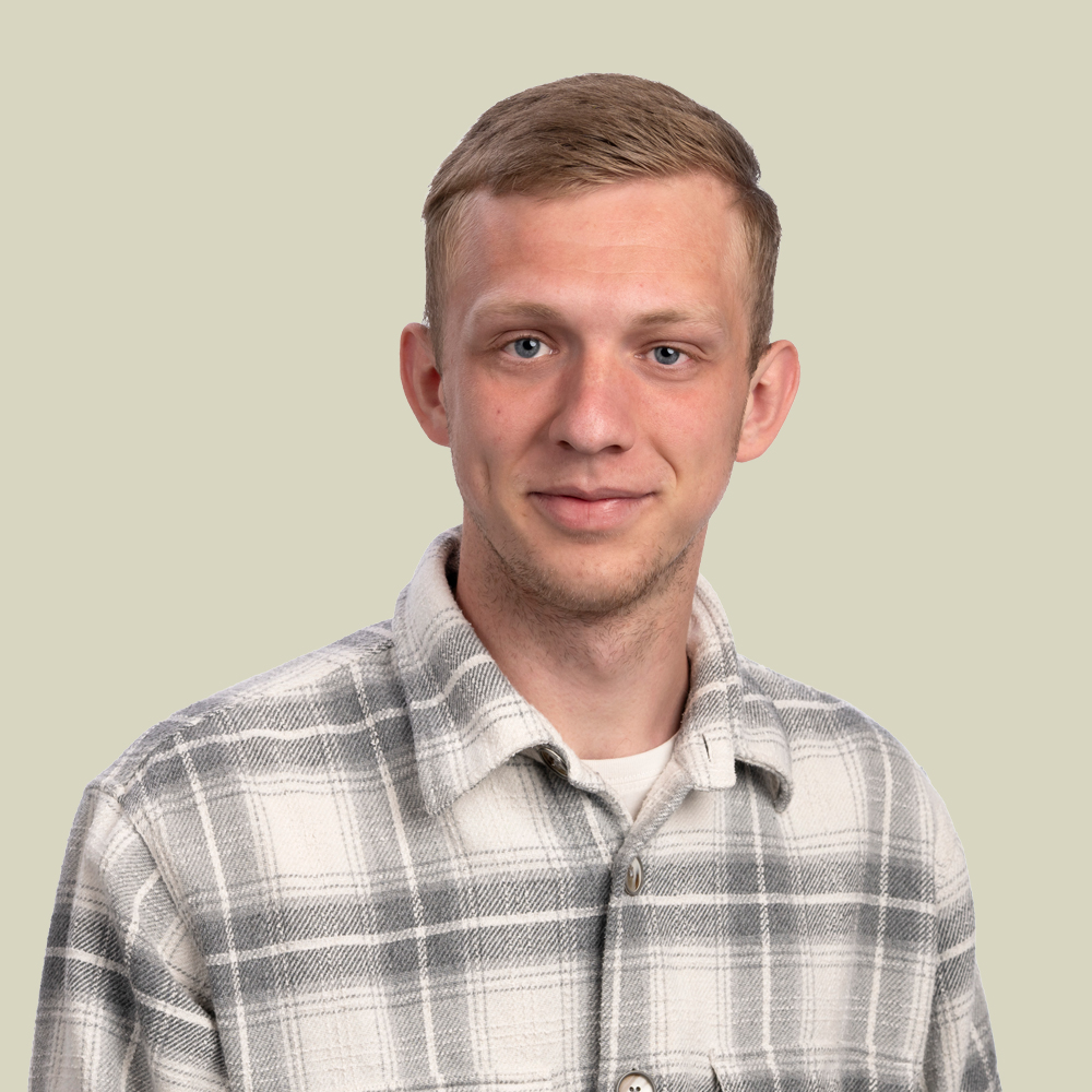 kontakt-mikkel.jpg